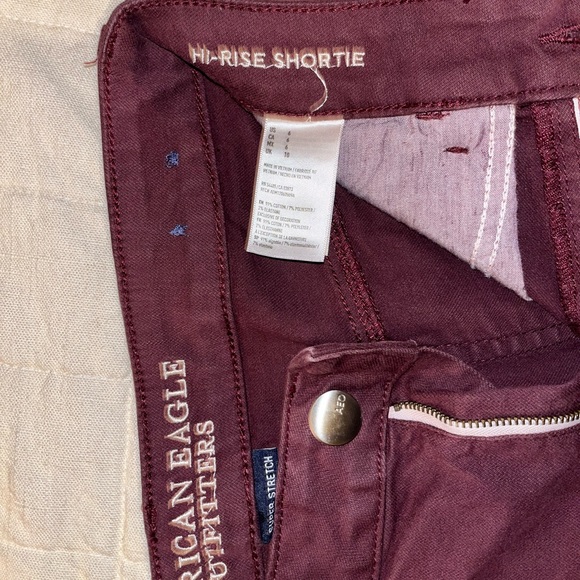 American Eagle Hi Rise Shorts - Picture 2 of 3